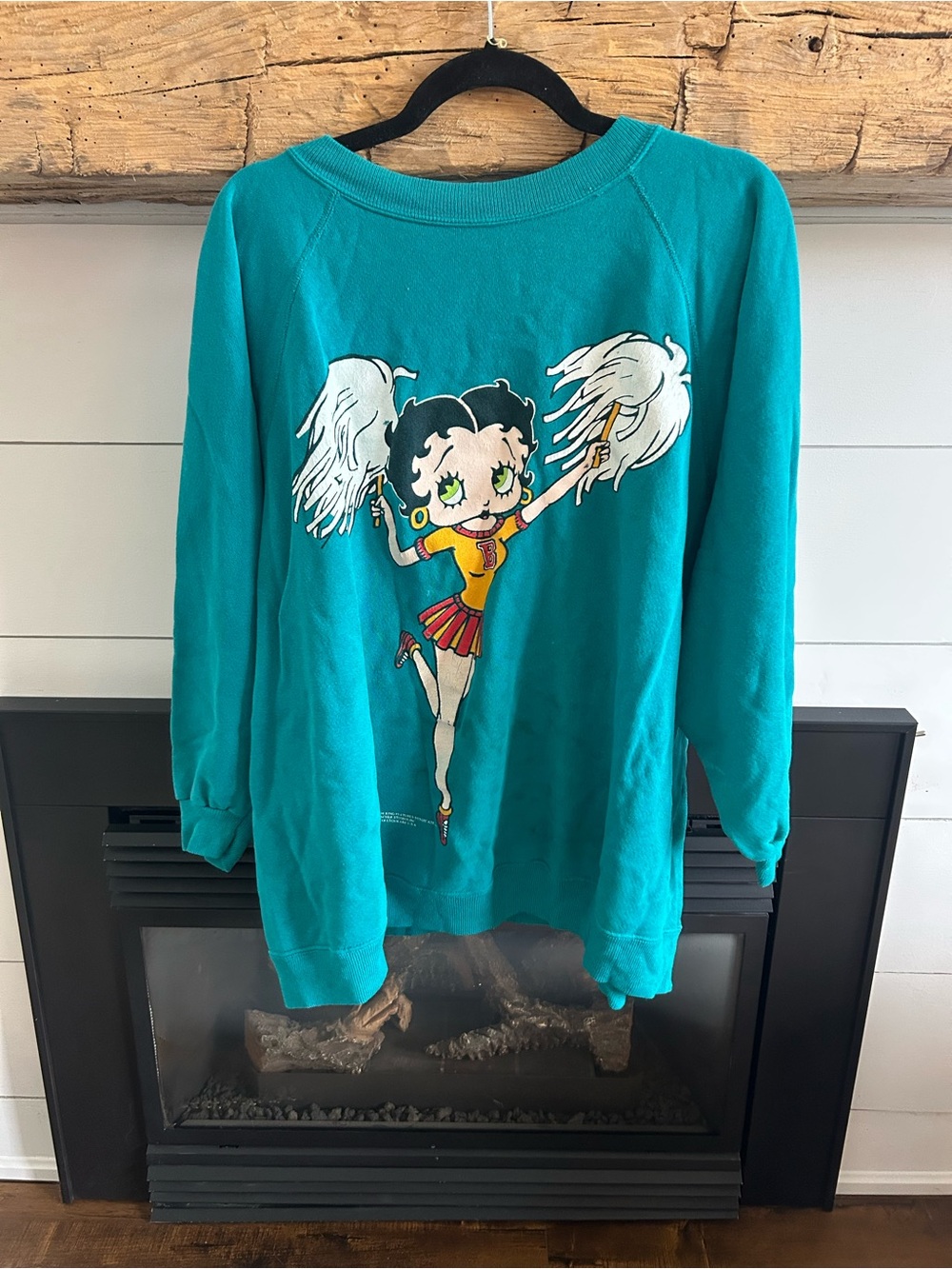 Vintage 90's Betty Boop Teal Girls' Sweatshirt - Graphic Cheerleader Top